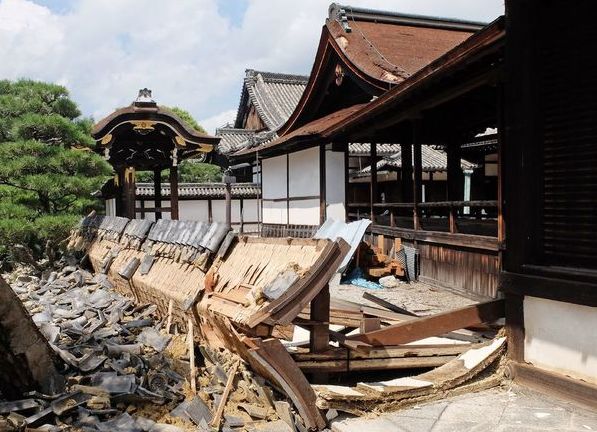 nishi honganji kyoto.jpg nishi honganji kyoto.jpg